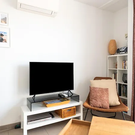 Cozy Near בית נופש
